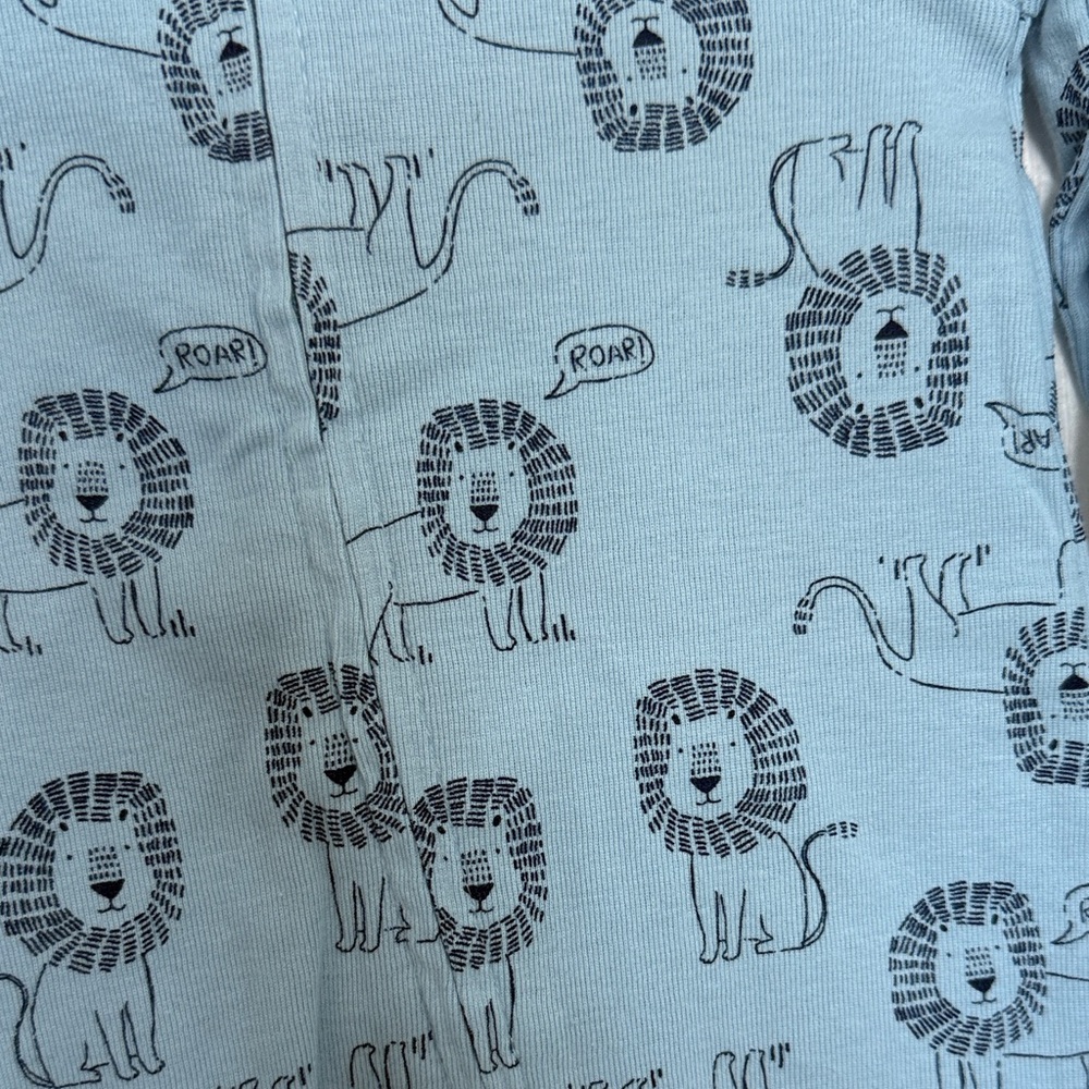 Carter's Blue and Gray Lion Print Footie - Picture 3 of 5